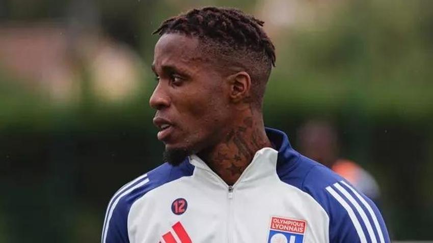 Wilfried Zaha Galatasaray'dan ayrıldığına bin pişman oldu!