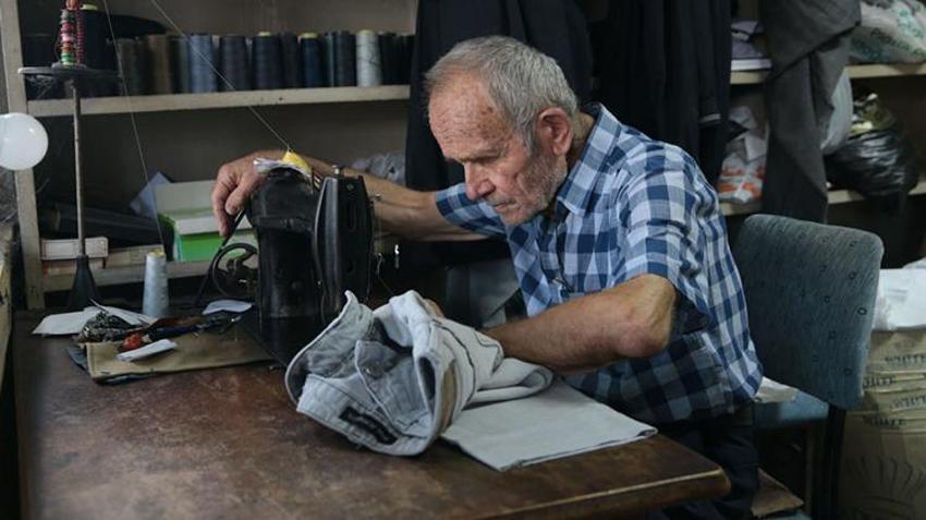 Bolu'da 83 yaşındaki Fahri dede 40 yıldır aynı yöntemi kullanıyor