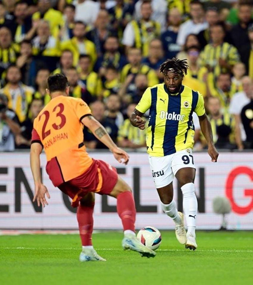 Fenerbahçe Galatasaray derbi maçında 3 puan Aslan'ın!