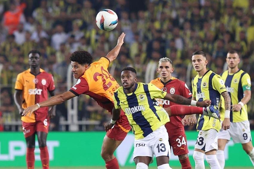 Fenerbahçe Galatasaray derbisinde 25 yıl sonra bir ilk yaşandı!
