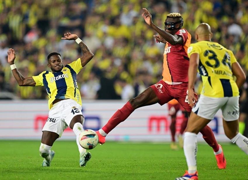 Fenerbahçe Galatasaray derbisinde 25 yıl sonra bir ilk yaşandı!