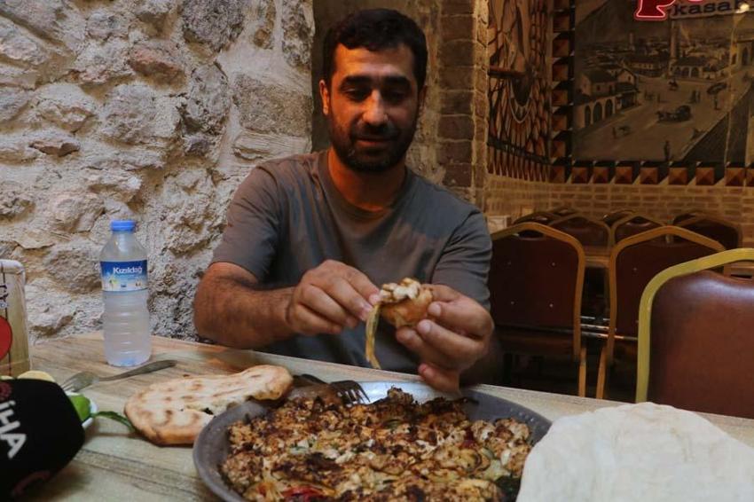 Hatay'da görünümü garip gelse de lezzetiyle herkesi şaşırtıyor! 200 liradan satılıyor kolajen deposu!