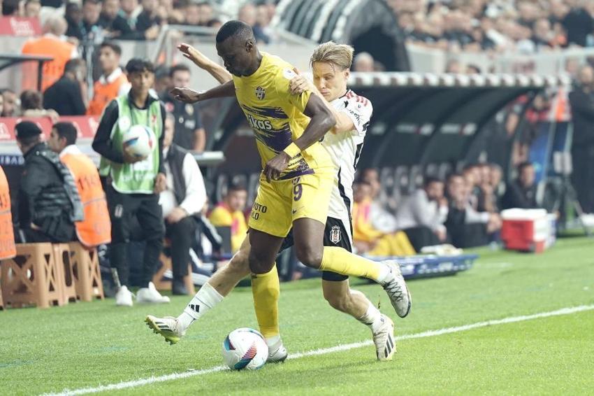 Beşiktaş zor olsa da kazanmayı bildi