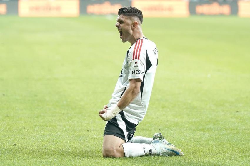Beşiktaş zor olsa da kazanmayı bildi