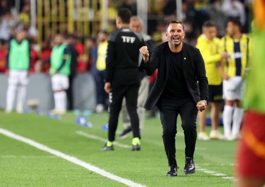 Galatasaraylı futbolculardan soyunma odasında şok hareket! Geride bıraktıkları Ali Koç'u öfkelendirdi