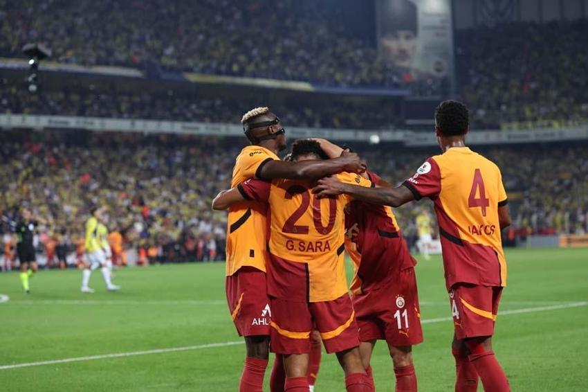 Galatasaraylı futbolculardan soyunma odasında şok hareket! Geride bıraktıkları Ali Koç'u öfkelendirdi