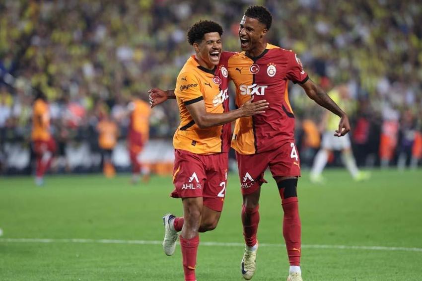 Galatasaraylı futbolculardan soyunma odasında şok hareket! Geride bıraktıkları Ali Koç'u öfkelendirdi