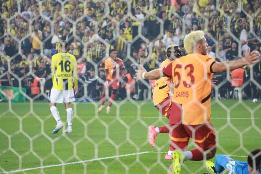 Galatasaraylı futbolculardan soyunma odasında şok hareket! Geride bıraktıkları Ali Koç'u öfkelendirdi