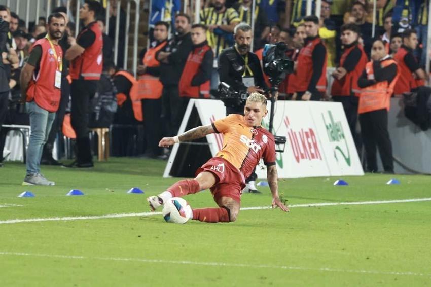 Galatasaraylı futbolculardan soyunma odasında şok hareket! Geride bıraktıkları Ali Koç'u öfkelendirdi