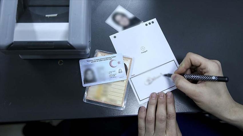 Eski ehliyetler geçersiz sayılacak! Son tarih verildi