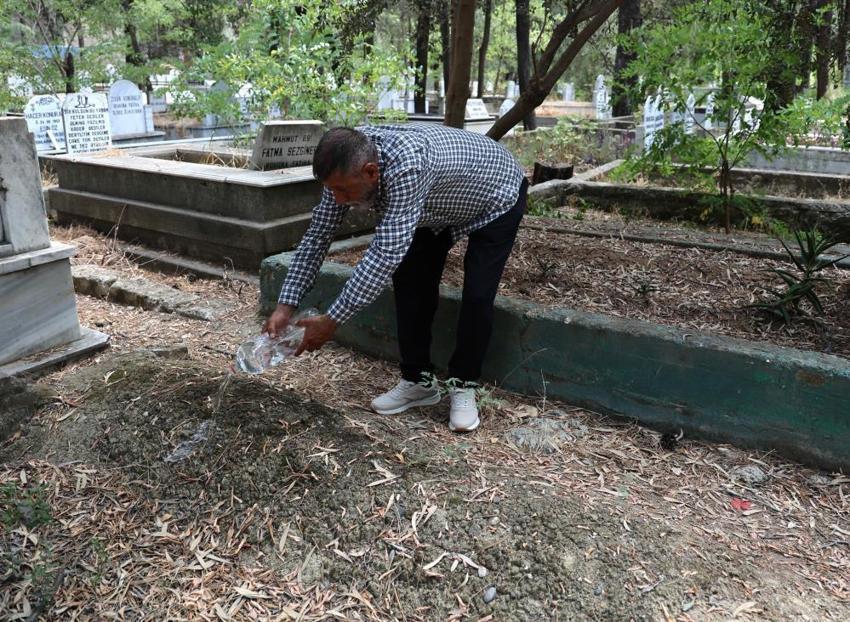Sokak röportajı hayatını değiştirdi: Yıllar sonra özlemini çektiği Adana'ya geldi, ölmeden önceki hayali gerçek oldu