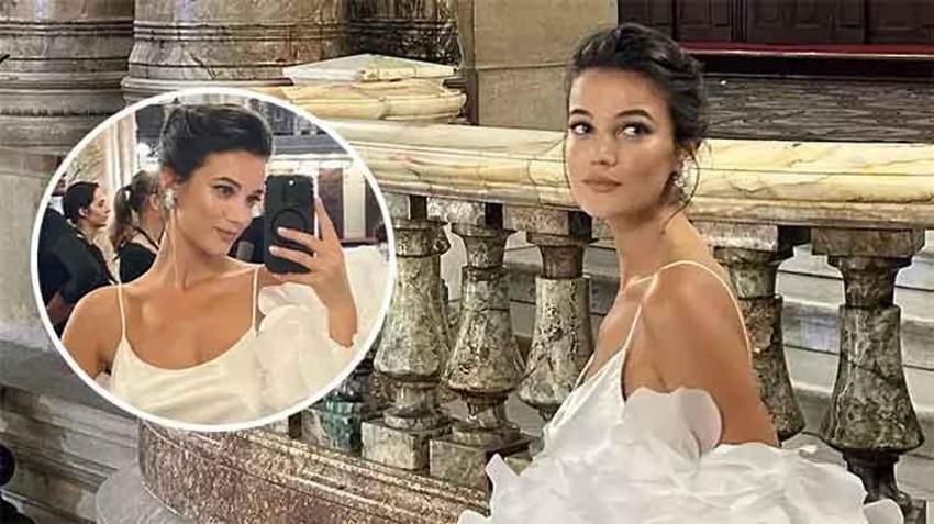 Pınar Deniz, dünyaca ünlü modellerle podyumda yürüdü! ' En güzel anne'