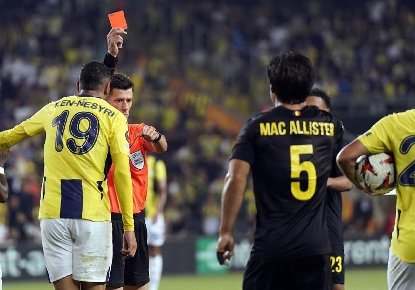Allah, Fenerbahçe taraftarına sabır versin deyip bombaladı: Mourinho, İrfan Can Kahveci'yi sevmiyor
