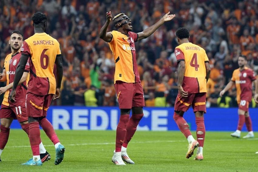 Napoli'den Osimhen telefonu! İbrahim Hatipoğlu'nu aradı, görüşmeye İstanbul'a geliyorlar