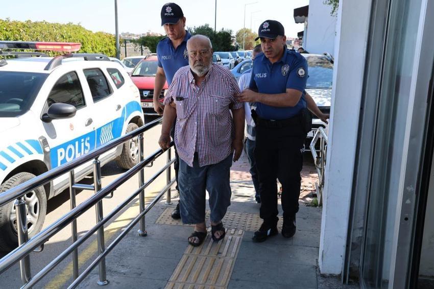 Adana'da yaya yolunda kadına çarpıp ölümüne neden olan 73 yaşındaki sürücü tutuklandı