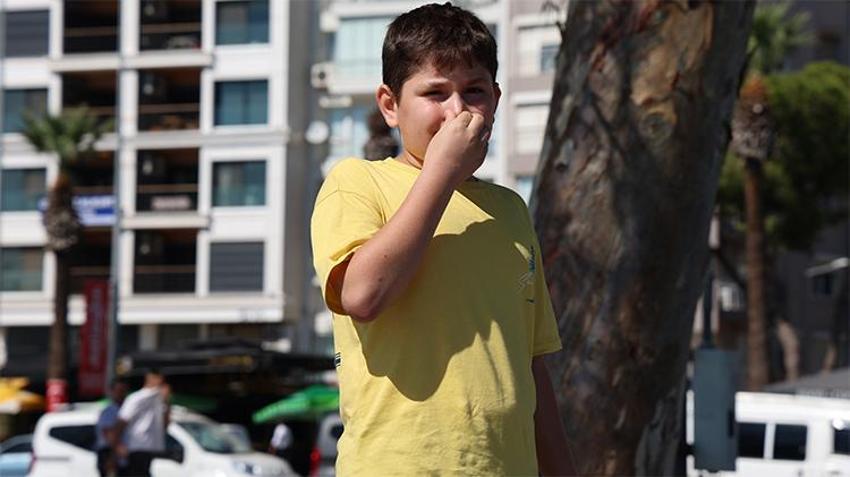 İzmir Körfezi'nde bilindik manzara! 'Deniz kokusu alıyorum diyen yalan söyler'