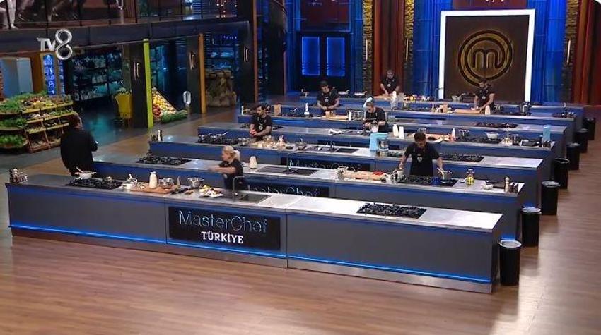 Masterchef'ten elenen isim belli oldu! Mehmet Şef kızdı: Bu cesareti nereden alıyorsunuz?