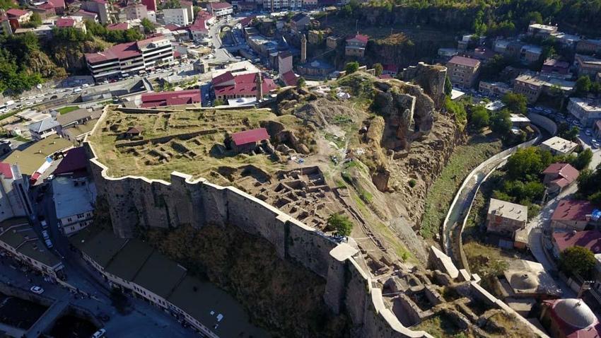 Bitlis Kalesi'nde tarihe ışık tutacak keşif! 5 yıl sürecek! Tamm 500 yıllık
