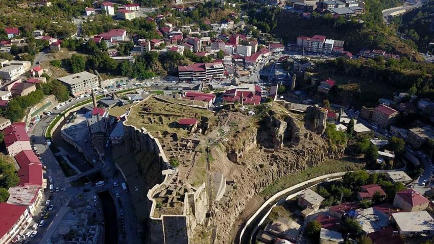 Bitlis Kalesi'nde tarihe ışık tutacak keşif! 5 yıl sürecek! Tamm 500 yıllık
