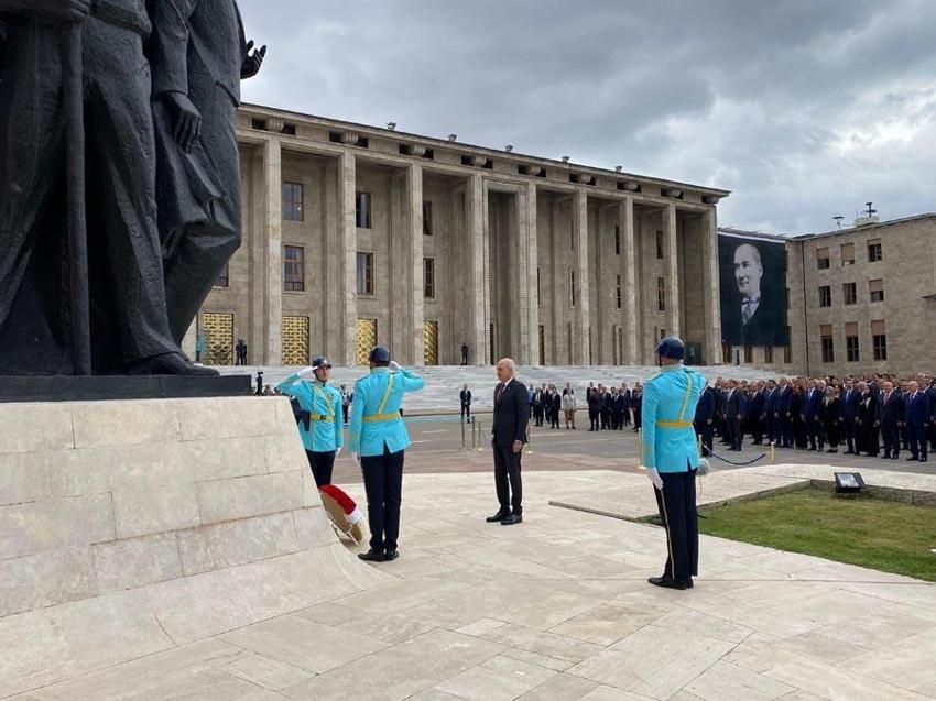 Türkiye Büyük Millet Meclisi'nde yeni yasama yılı başladı! 