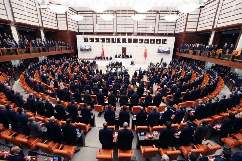 Türkiye Büyük Millet Meclisi'nde yeni yasama yılı başladı! 