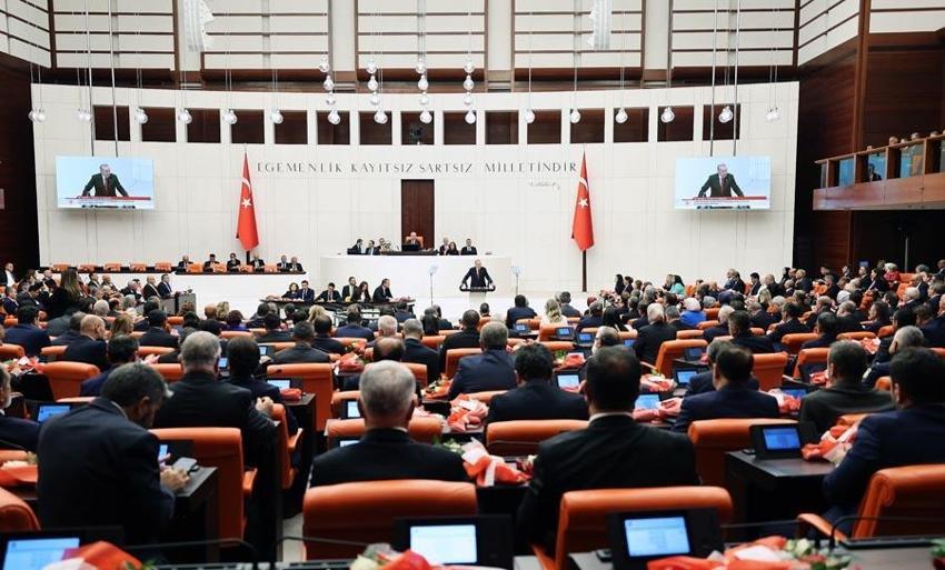 Türkiye Büyük Millet Meclisi'nde yeni yasama yılı başladı! 