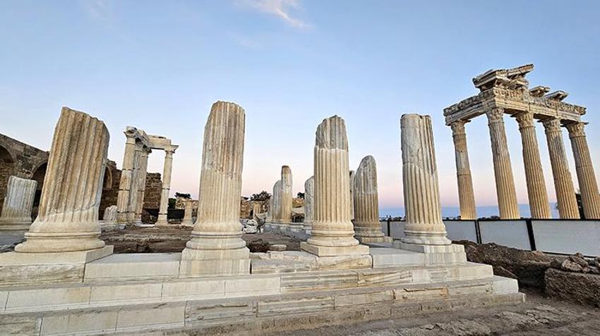 Side Athena Tapınağı, yüzyıllar sonra ayağa kalktı