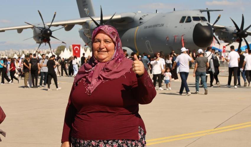Adana'da TEKNOFEST heyecanı başladı: Bayraktar TB2 ve paramotor gösterisine yoğun ilgi! Bayraktar TB-3 ve ANKA-3 ilk halk uçuşunu  yapacak