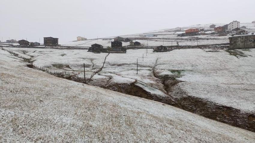 Kar yağışı birçok ilde başladı, son hava durumu raporu Meteoroloji tarafından yayınlandı