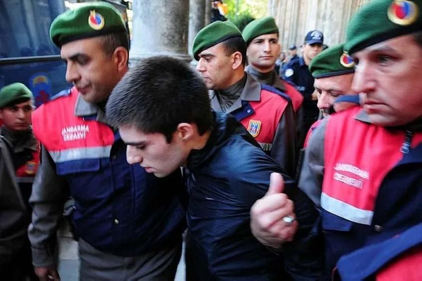 Cem Garipoğlu'nun mezarı açıldı! Kefen detayı tüm dikkatleri üzerine çekti! "Skandal olur"