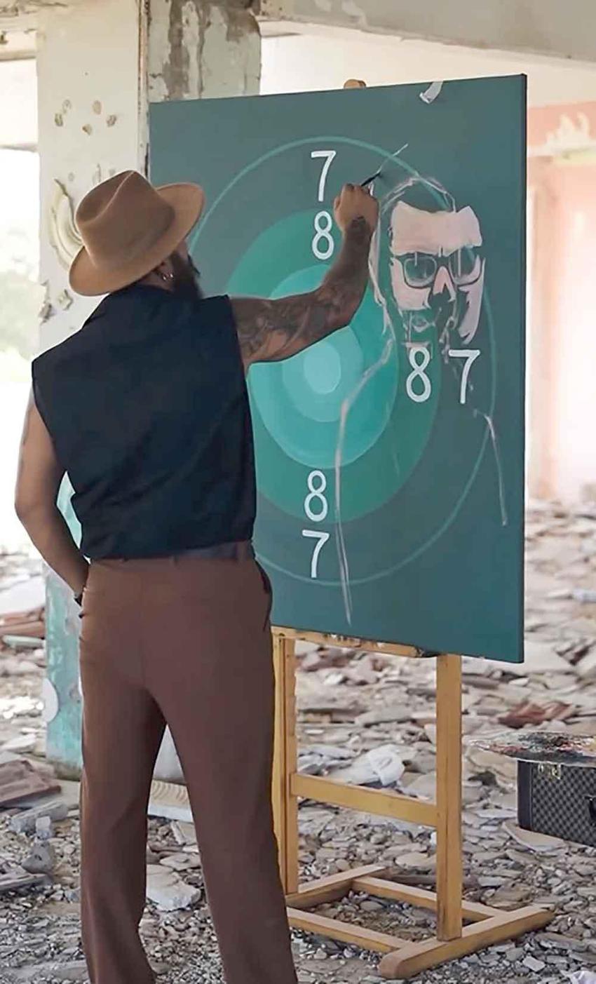 Geliri depremzedelere bağışlanacak: Yusuf Dikeç'in resmi yapacağı son dokunuşla tamamlanacak