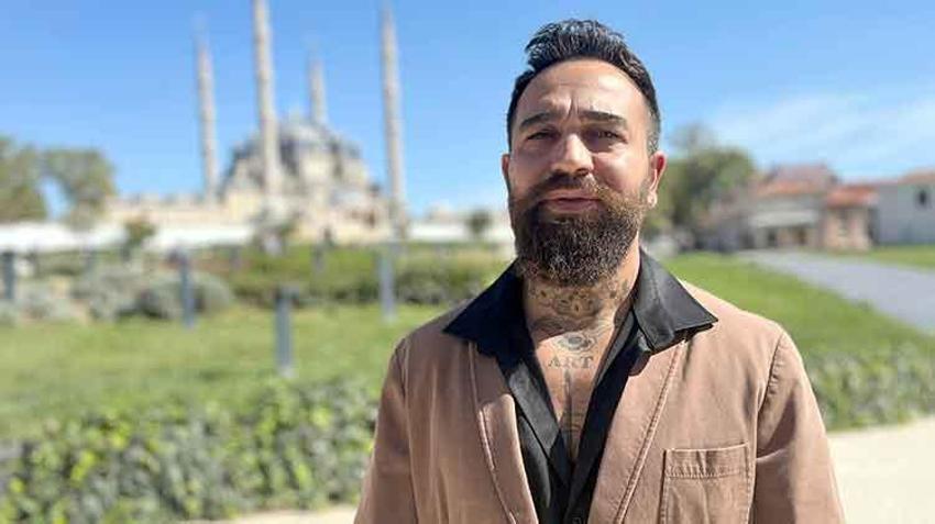 Geliri depremzedelere bağışlanacak: Yusuf Dikeç'in resmi yapacağı son dokunuşla tamamlanacak
