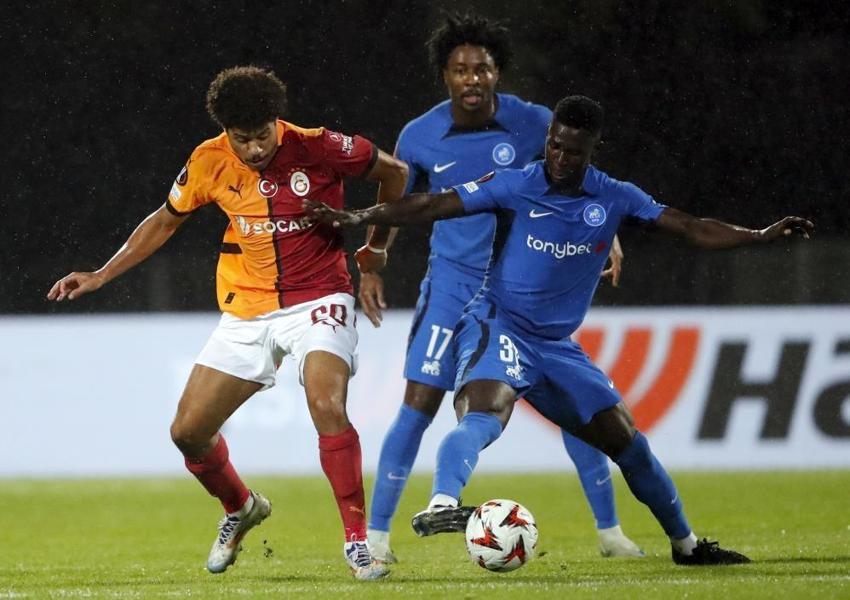 Letonya laneti! Galatasaray 2 farkı koruyamadı