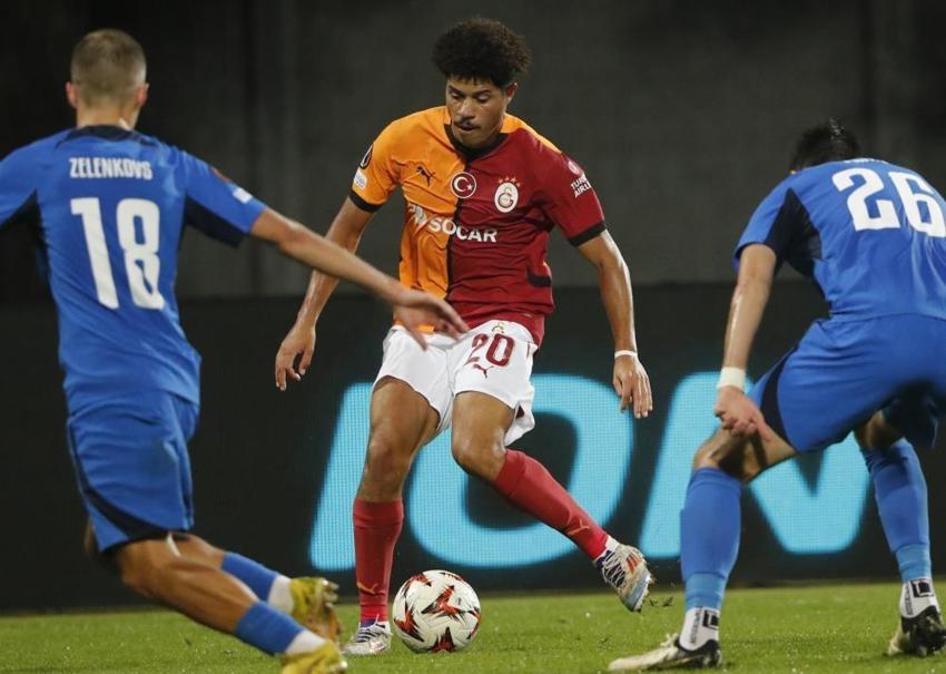 Letonya laneti! Galatasaray 2 farkı koruyamadı
