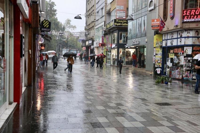 Son hava durumu raporu Meteoroloji tarafından açıklandı! Hafta sonu havalar nasıl olacak?
