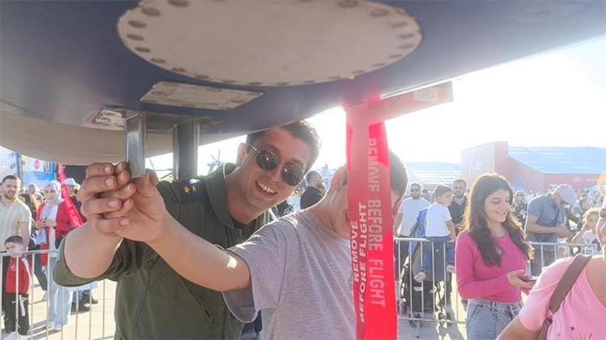 TEKNOFEST Adana'da duygulandıran anlar! Hayalleri gerçek oldu 
