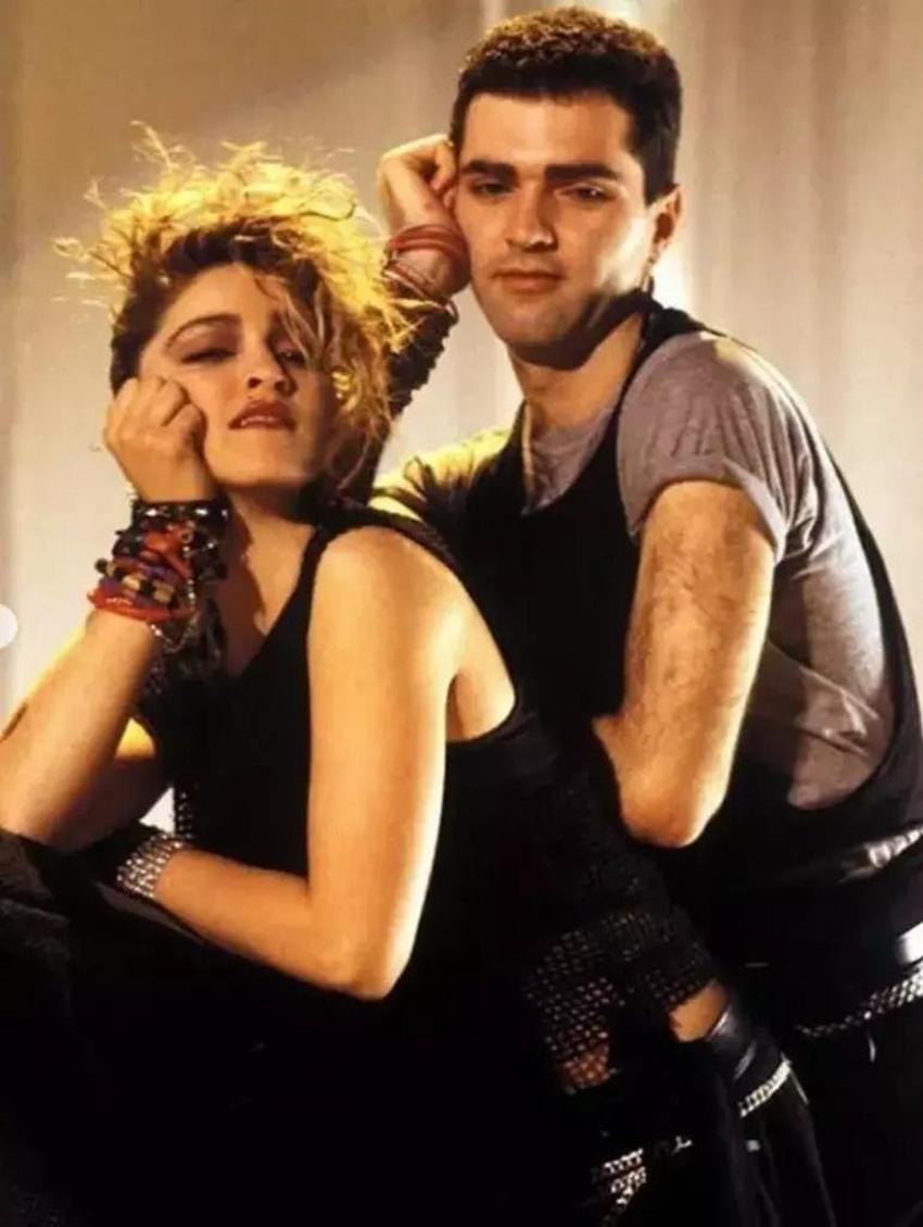 Dünyaca ünlü sanatçı Madonna'nın kardeşi hayatını kaybetti!