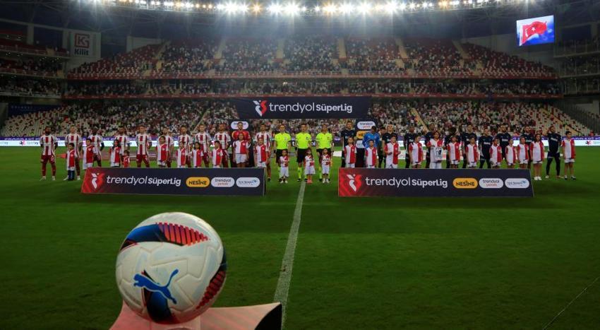 Acun Ilıcalı 'midemi bulandırıyor, saygısızlık' deyip itiraf etti: Mourinho'nun tadı kaçtı