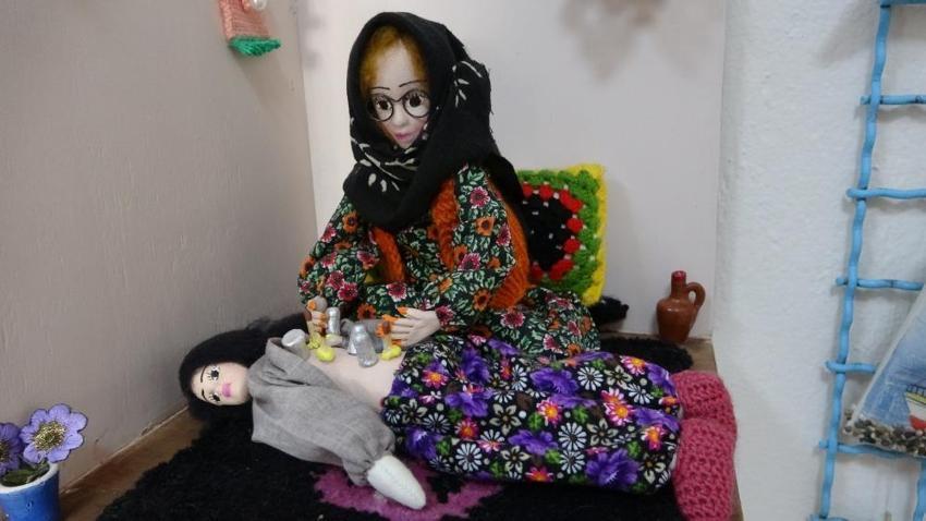 Yaptığı bez bebeklerle kültürel miras taşıyıcısı belgesi aldı!