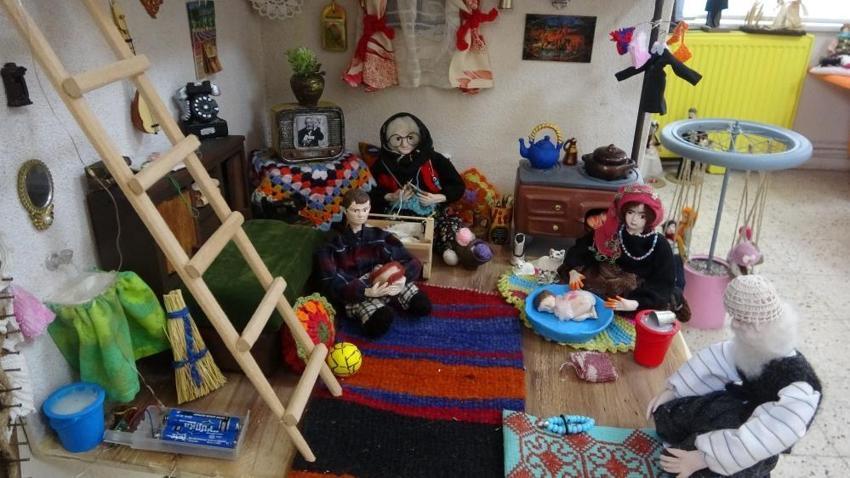 Yaptığı bez bebeklerle kültürel miras taşıyıcısı belgesi aldı!