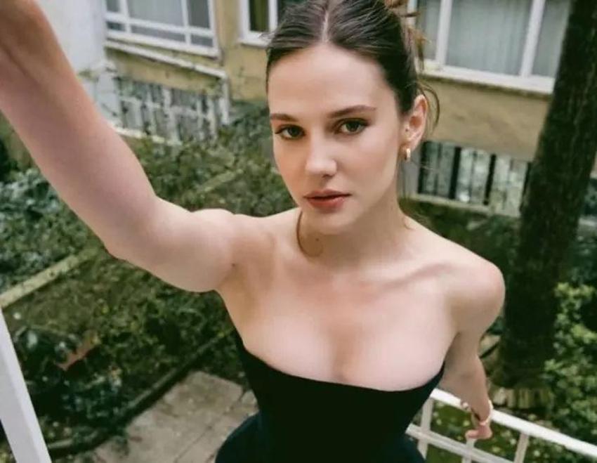 Alina Boz'un Rus annesini görenler gözlerine inanamadı!
