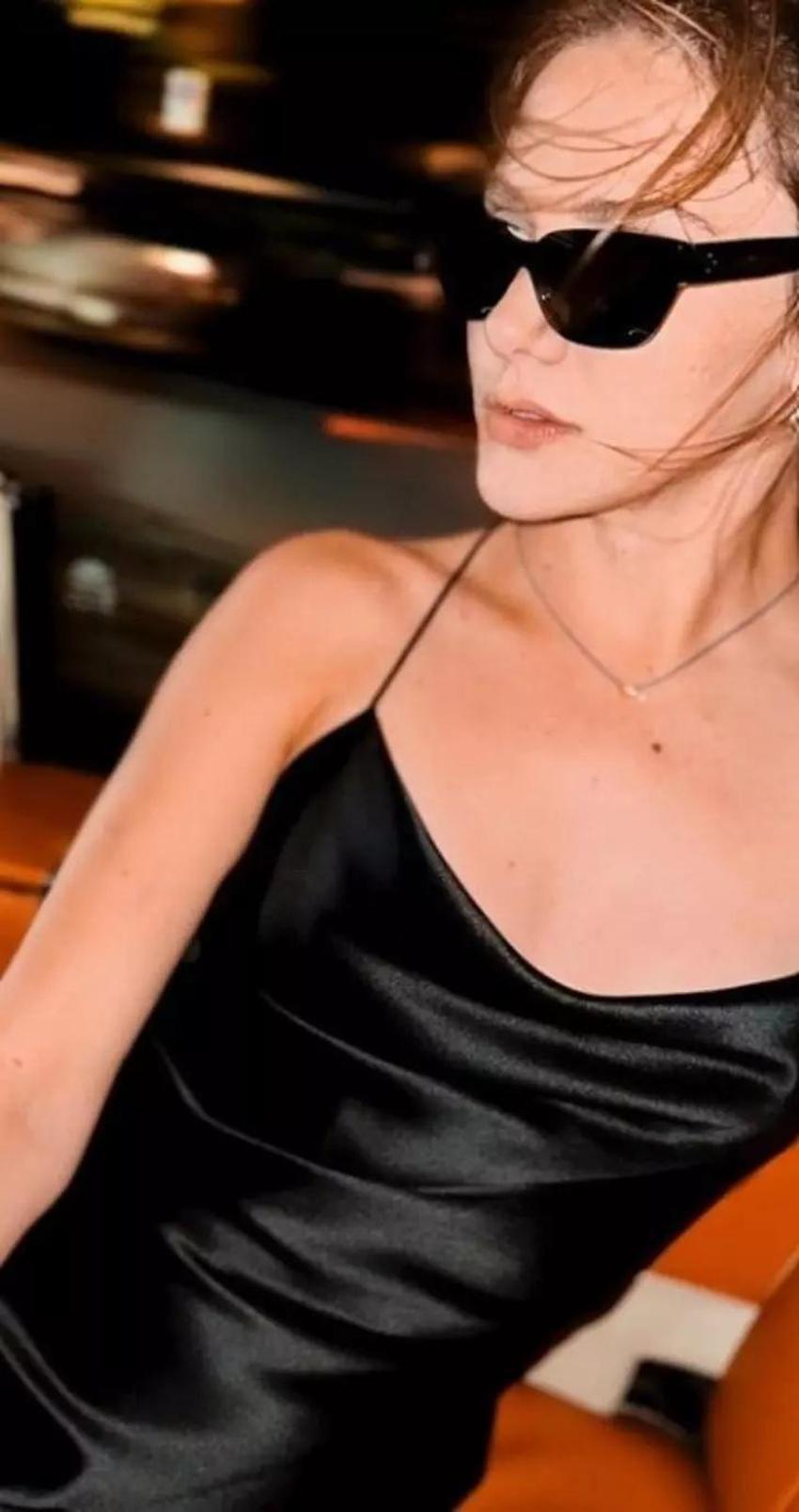 Alina Boz'un Rus annesini görenler gözlerine inanamadı!
