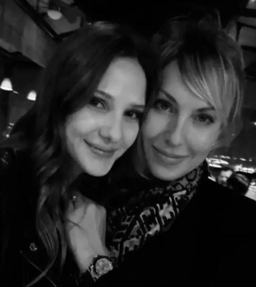 Alina Boz'un Rus annesini görenler gözlerine inanamadı!
