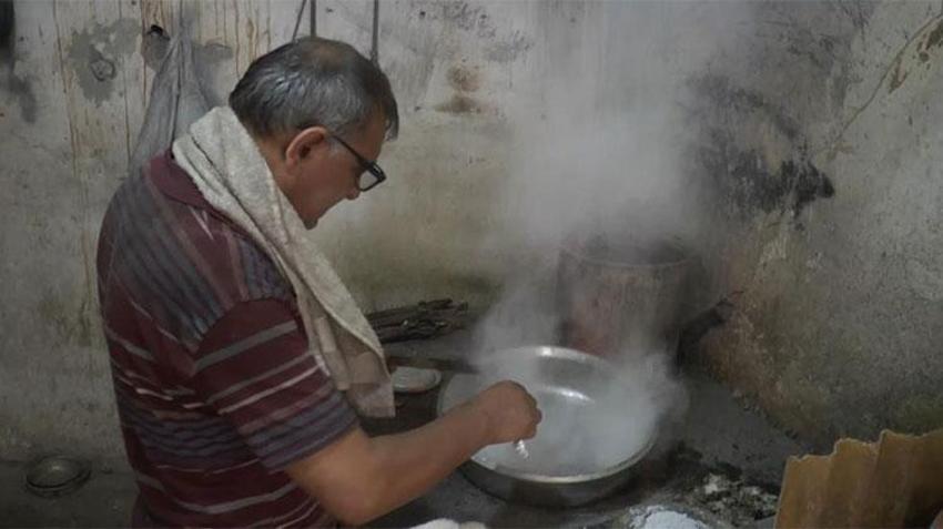 120 derece sıcaklıkta 60 yıldır çalışıyor! 'Sadece 4 usta kaldık'