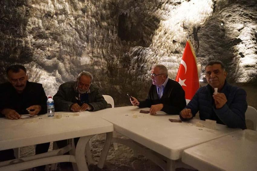 Türkiye'nin dört bir yanından Çankırı'ya geliyorlar! 15 gün yerin 150 metre altında kalıyorlar