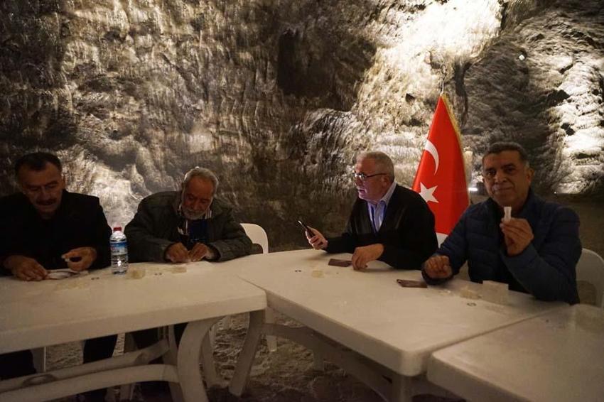 Türkiye'nin dört bir yanından Çankırı'ya geliyorlar! 15 gün yerin 150 metre altında kalıyorlar