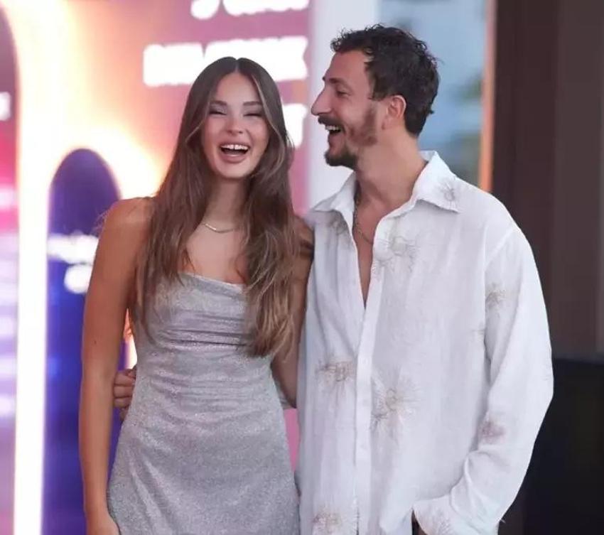 Survivor'ın eski yarışmacısı evleniyor! Paris'te evlilik teklifi