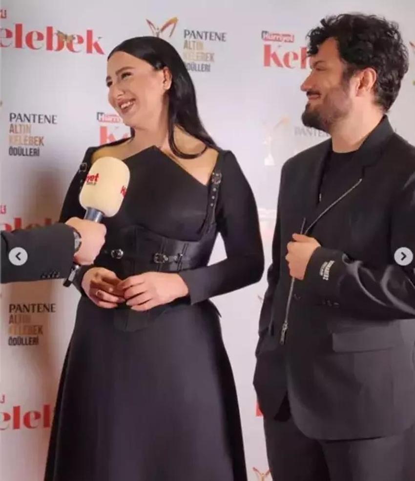 Vatkalı ceket giyen Yasemin Sakallıoğlu not düştü!
