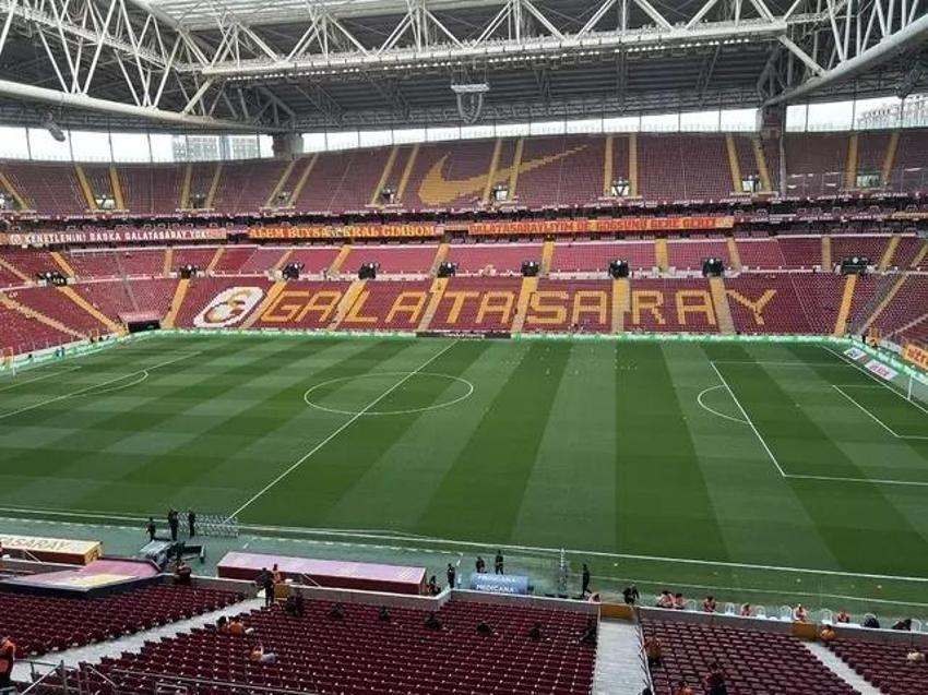 UEFA'nın uyarısı sonrası Galatasaray yönetimi ilk hamlesini yaptı
