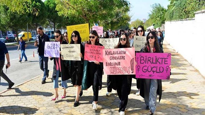Kahramanmaraş'ta adliyenin önünde eşini bıçaklayan koca tutuklandı, avukatlar saldırıyı kınadı